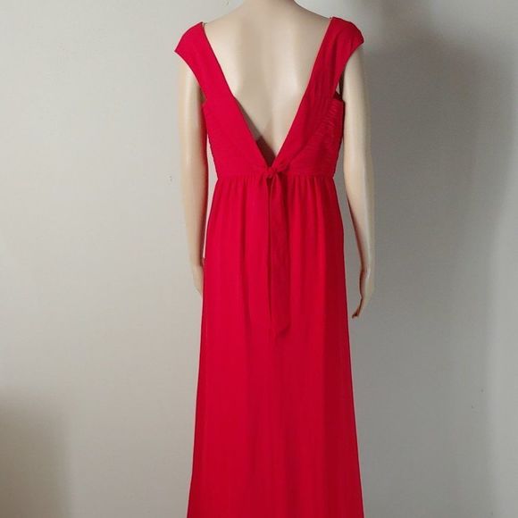 NWT Faviana A-Line Formal Gown with Cap Sleeves - Picture 3 of 4